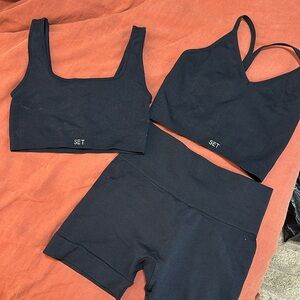Set active sculpt flex set with two tops